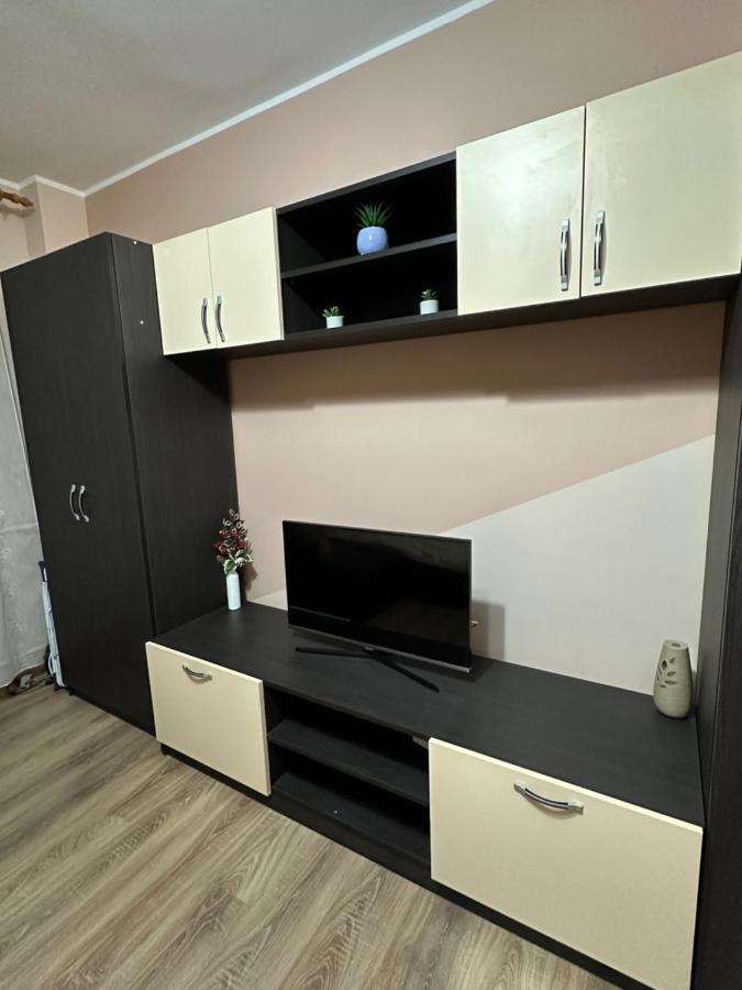 Cozy Apartament Galaţi エクステリア 写真